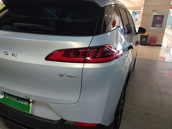 Фото 8 - GAC Aion V