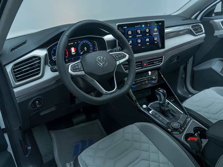 Фото 9 - Volkswagen Tayron