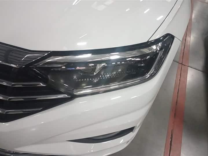 Фото 5 - Volkswagen Sagitar L