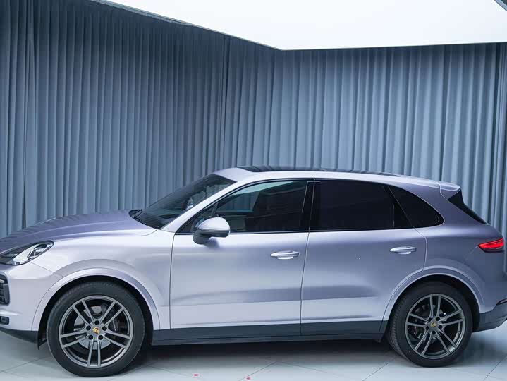 Фото 3 - Porsche Cayenne