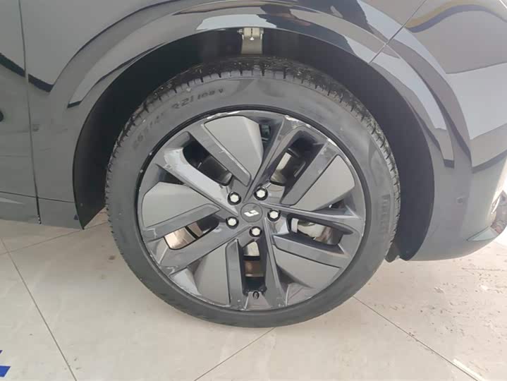 Фото 6 - LiXiang L6