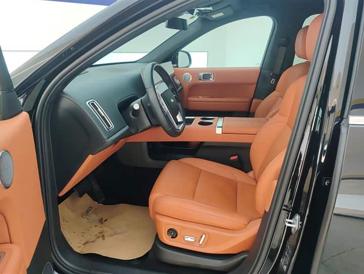 Фото 9 - LiXiang L6