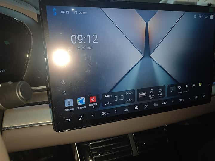 Фото 6 - BYD Han