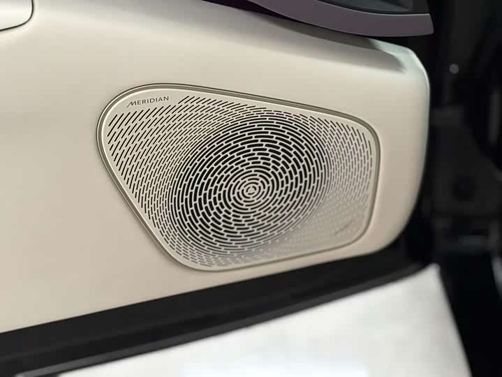 Фото 8 - Avatr 12