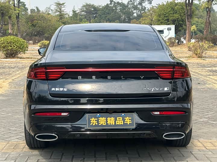 Фото 5 - Geely Preface
