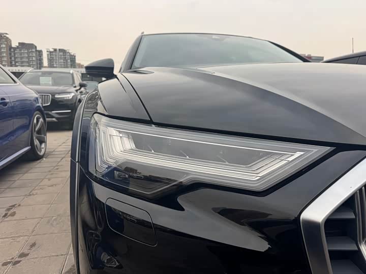 Фото 9 - Audi A6