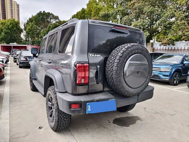 Фото 7 - Tank 300