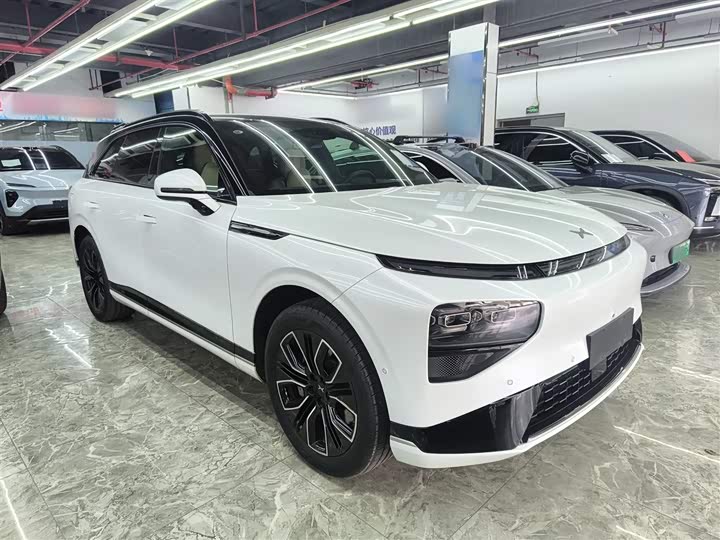 Фото 4 - XPeng G9