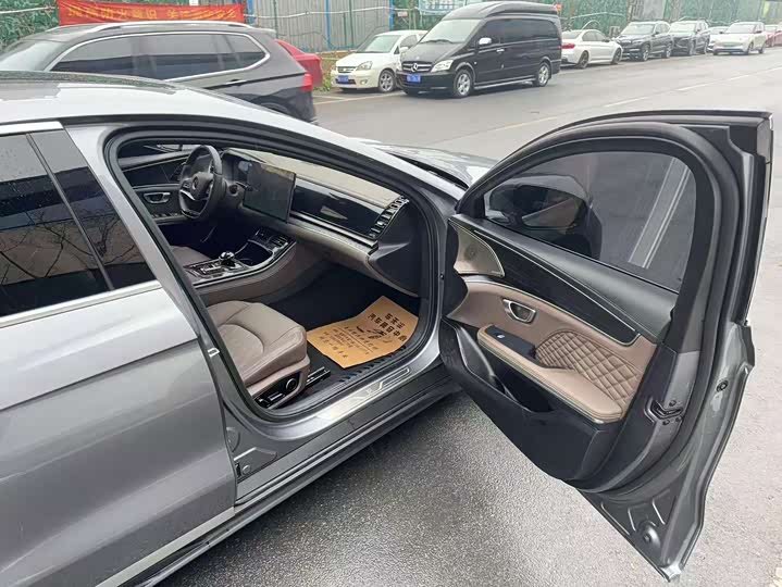 Фото 3 - BYD Han