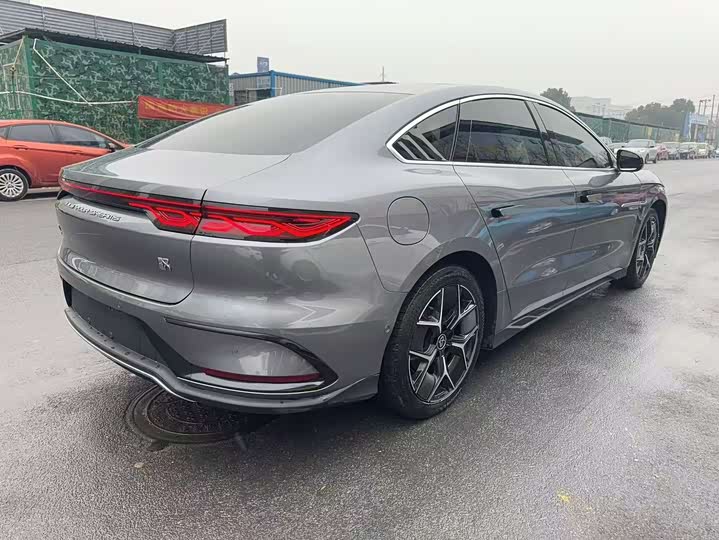 Фото 7 - BYD Han