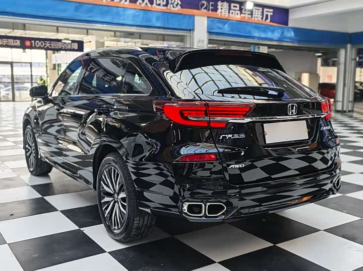 Фото 5 - Honda Avancier