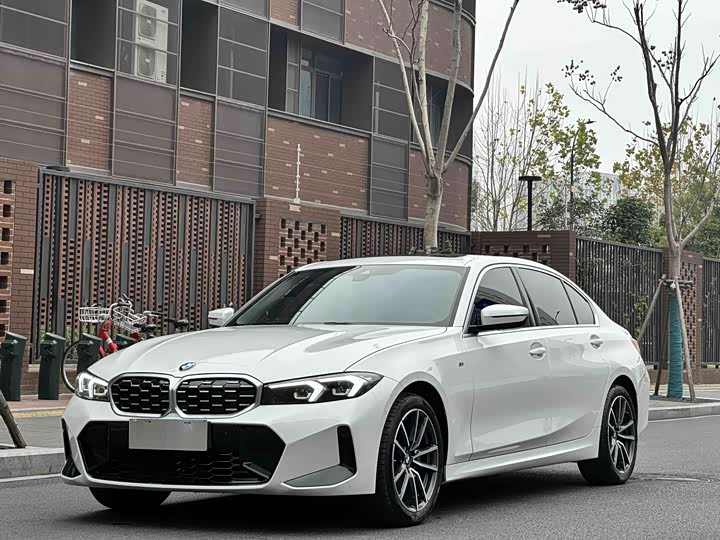 Фото 1 - BMW 3 Series