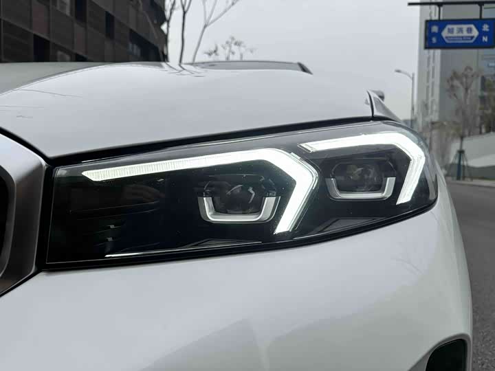 Фото 4 - BMW 3 Series