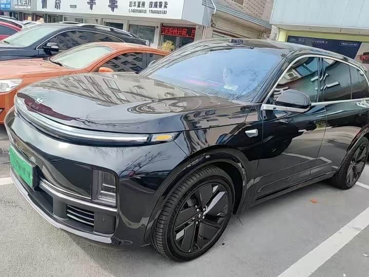 Фото 1 - LiXiang L7