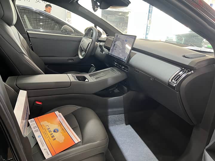 Фото 3 - XPeng F57