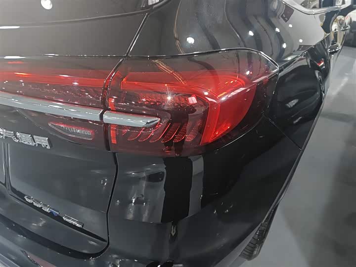 Фото 8 - Buick Envision Plus