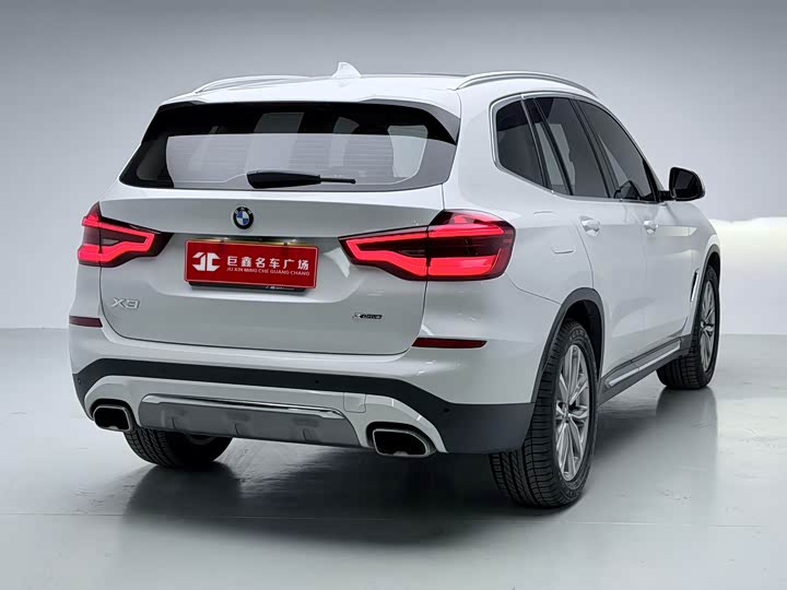 Фото 6 - BMW X3