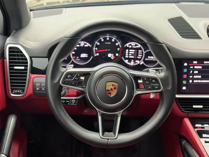 Фото 3 - Porsche Cayenne