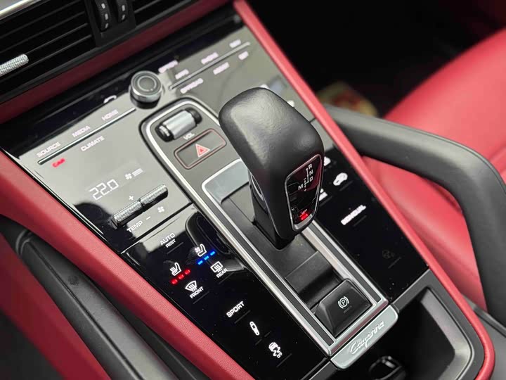 Фото 6 - Porsche Cayenne