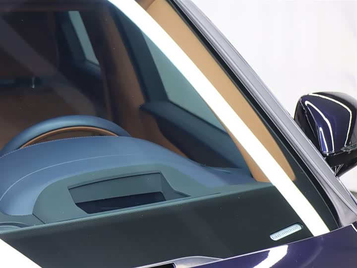 Фото 5 - Bentley Bentayga