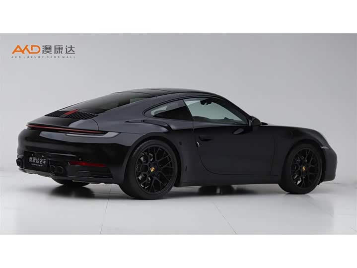 Фото 3 - Porsche 911