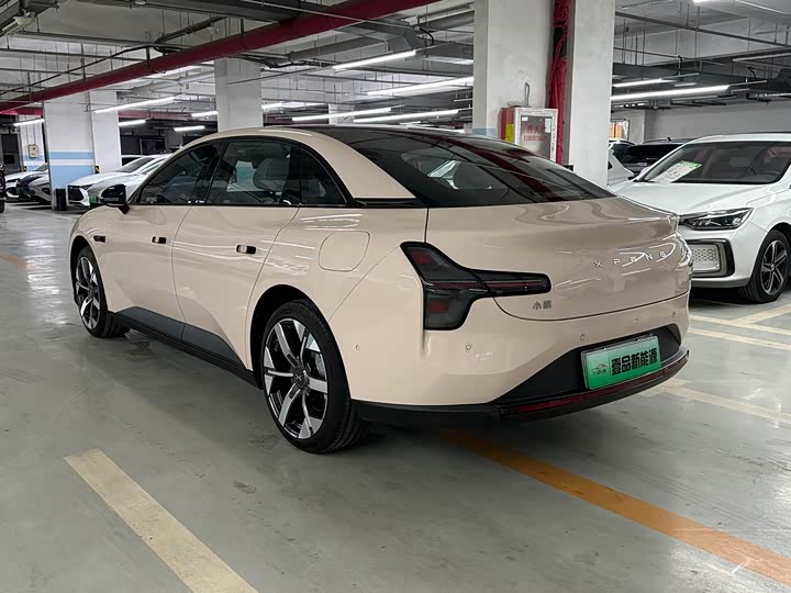 Фото 4 - XPeng Mona M03