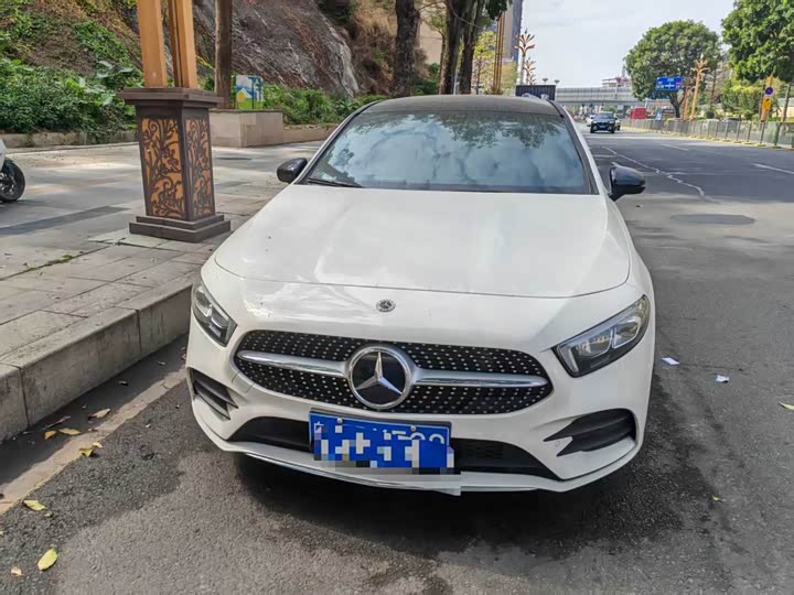 Фото 2 - Mercedes-Benz A-Class