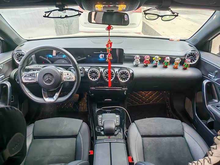 Фото 4 - Mercedes-Benz A-Class