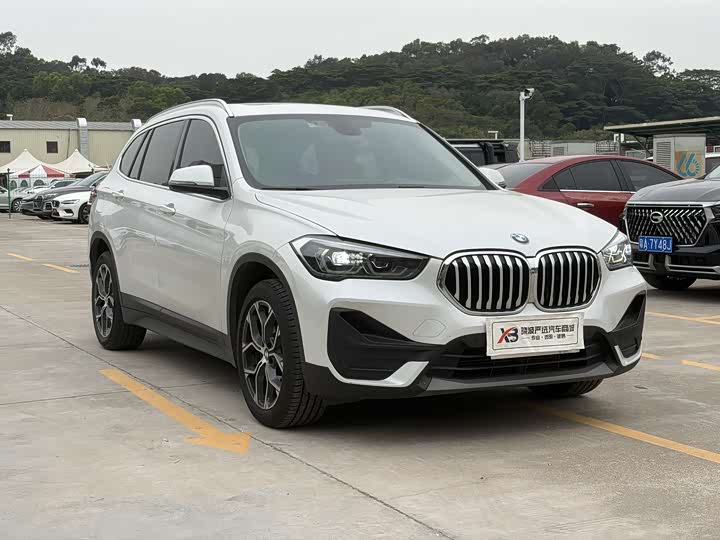 Фото 3 - BMW X1