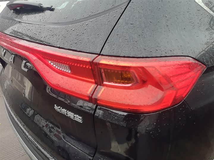 Фото 8 - Haval M6