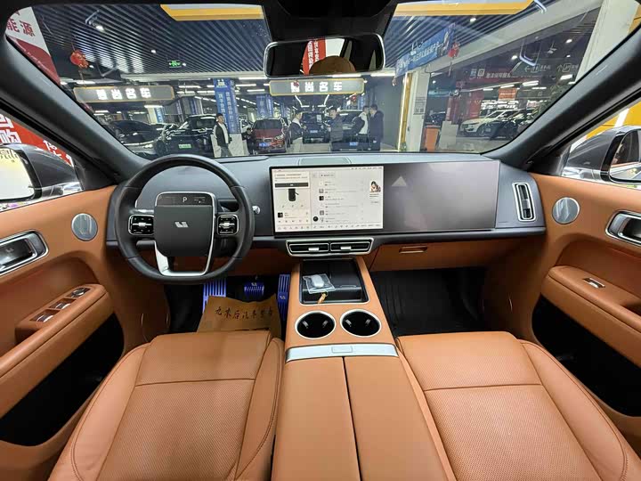 Фото 4 - LiXiang L8