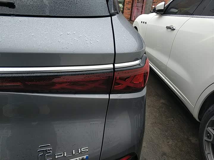 Фото 8 - BYD Yuan Plus