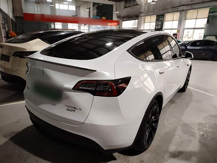 Фото 7 - Tesla Model Y