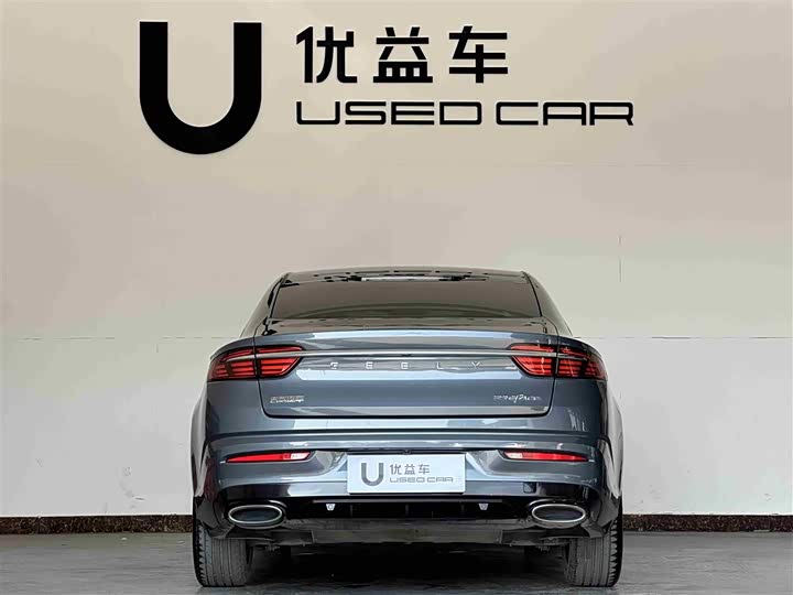 Фото 8 - Geely Preface