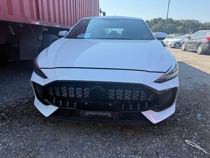 Фото 2 - MG Motor 5