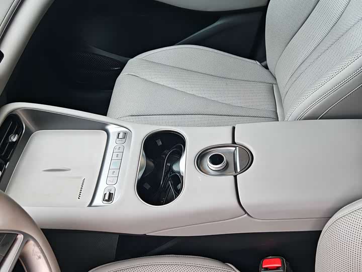 Фото 6 - BYD Sea Lion 06 Hybrid/EV