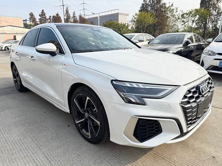 Фото 3 - Audi A3