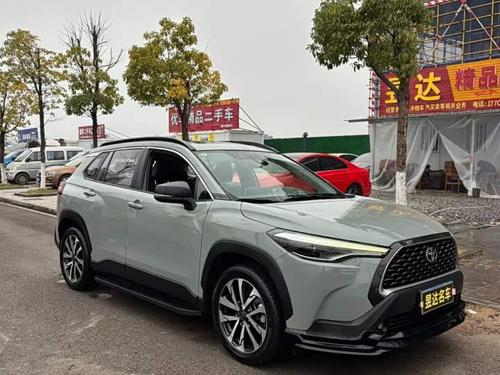 Фото 1 - Toyota Corolla Cross