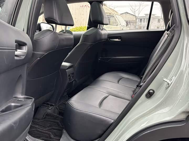 Фото 6 - Toyota Corolla Cross