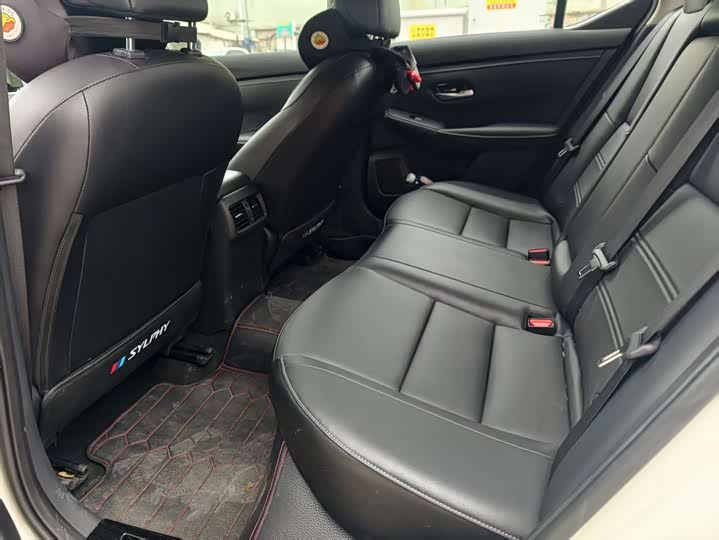 Фото 9 - Nissan Sylphy