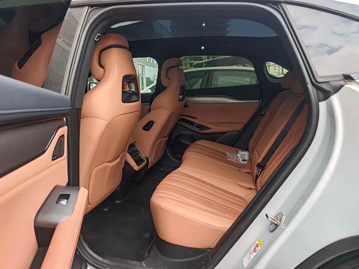 Фото 5 - BYD Song L