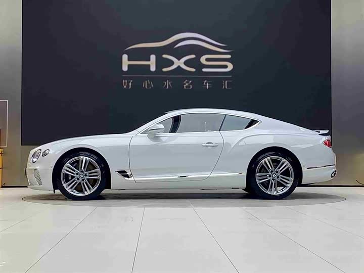 Фото 3 - Bentley Continental GT