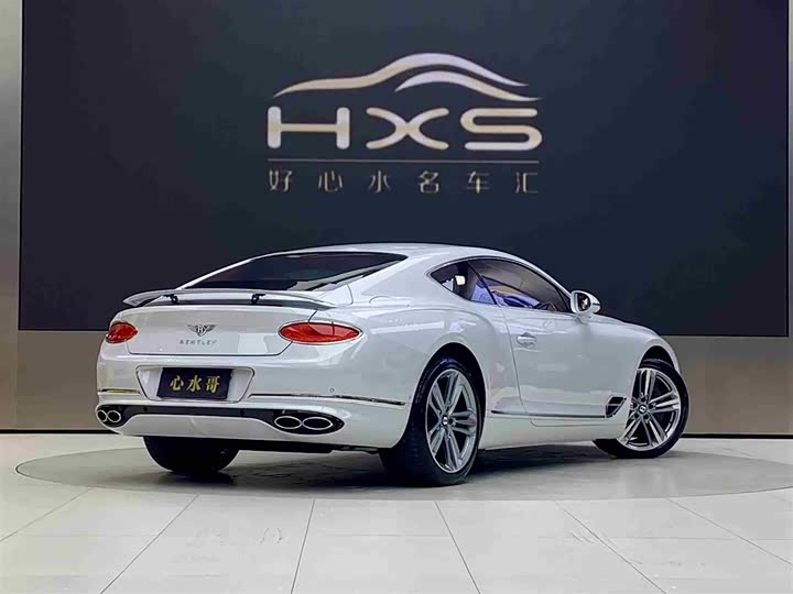 Фото 4 - Bentley Continental GT