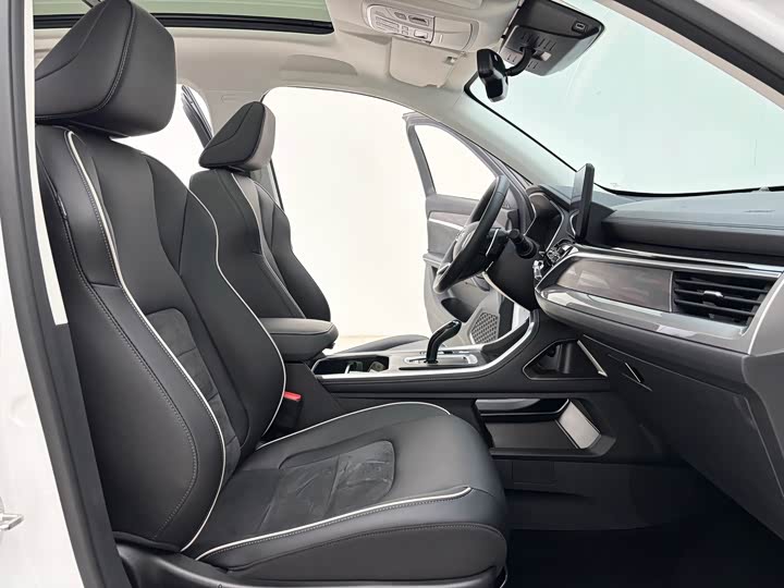 Фото 8 - Haval H6