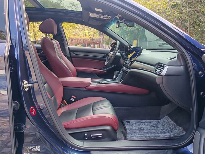 Фото 9 - Honda Inspire