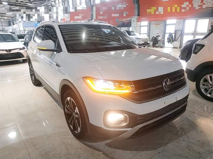 Фото 4 - Volkswagen Tacqua