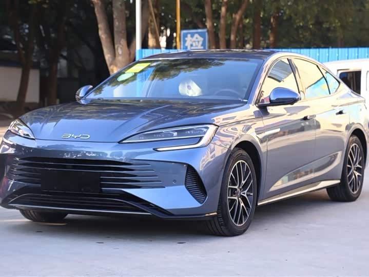 Фото 1 - BYD Seal