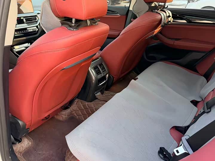 Фото 7 - BMW iX3