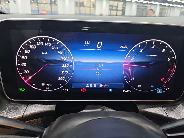 Фото 8 - Mercedes-Benz GLC-Class