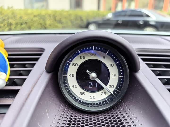 Фото 7 - Porsche Panamera